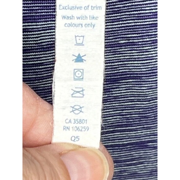 Lululemon Tank Top Womens 4 Purple White Athletic Sports Tank Removable Pads - Picture 8 of 10